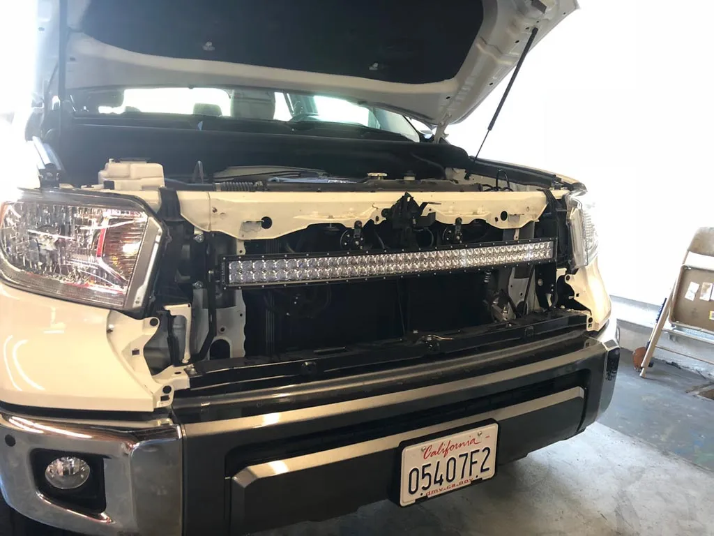 14-21 Toyota Tundra 42" Curved Bar Hidden Grille Combo Kit