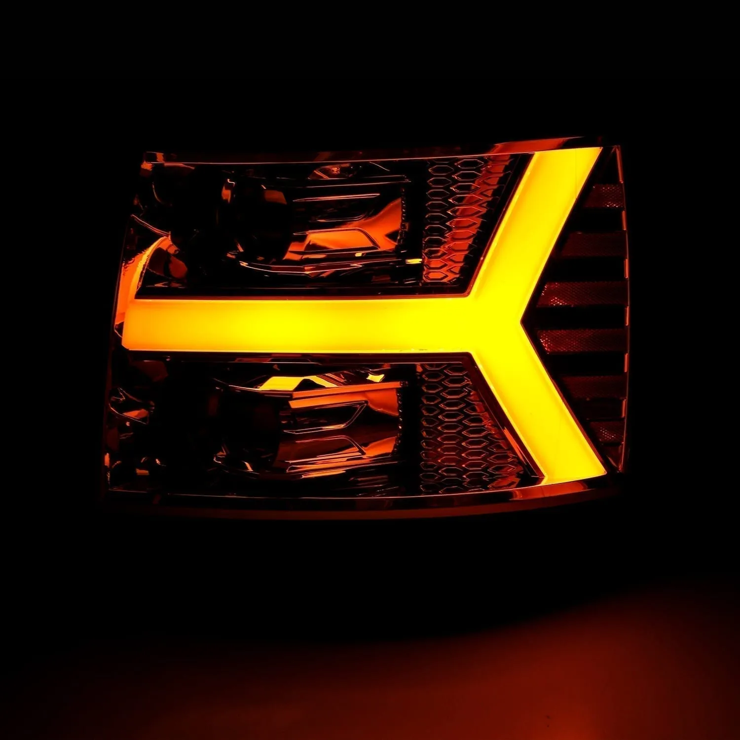 Alpharex  LUXX-Series LED Projector Headlights Chrome For Silverado (2007-2014)