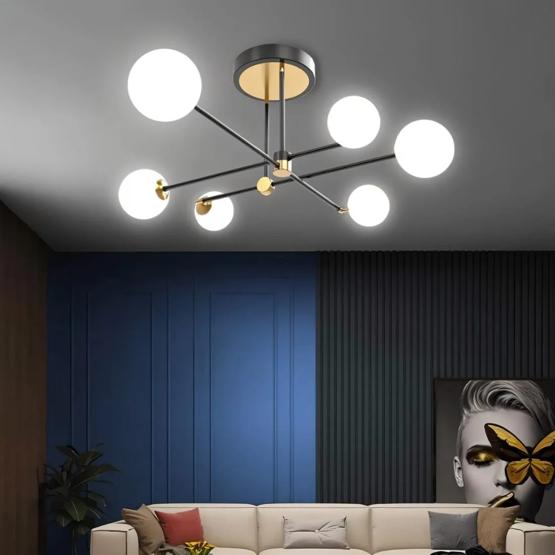 Aquila Indoor Chandelier