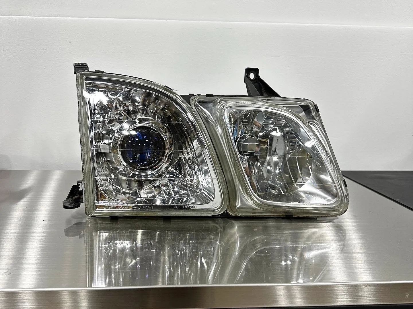 Lightwerkz Lexus LX470 Projector Retrofit Service