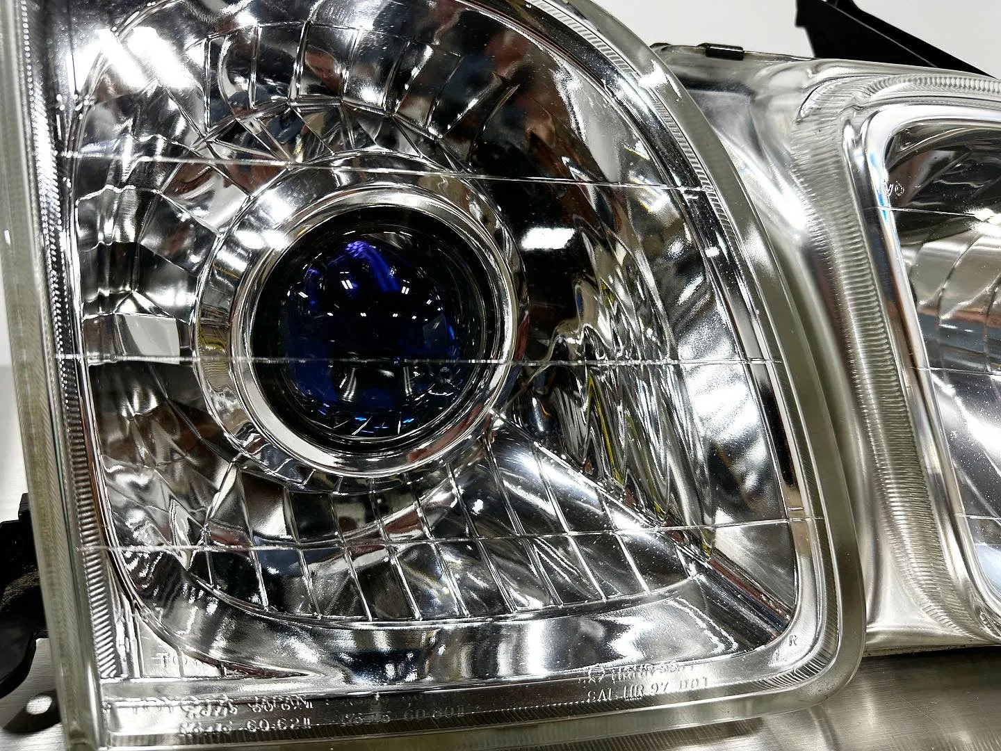 Lightwerkz Lexus LX470 Projector Retrofit Service