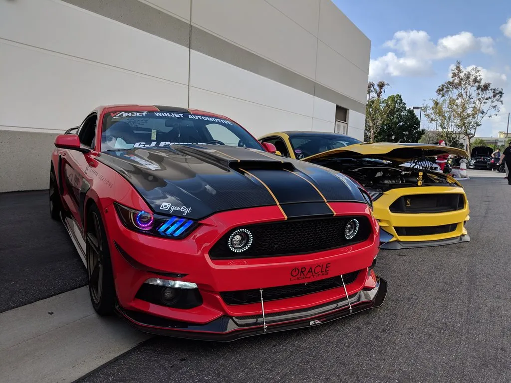 Oracle Dynamic Colorshift Ford Mustang V6/GT/Shelby (15-17) [DRL Upgrade w/ Halo Kit] 1335-332