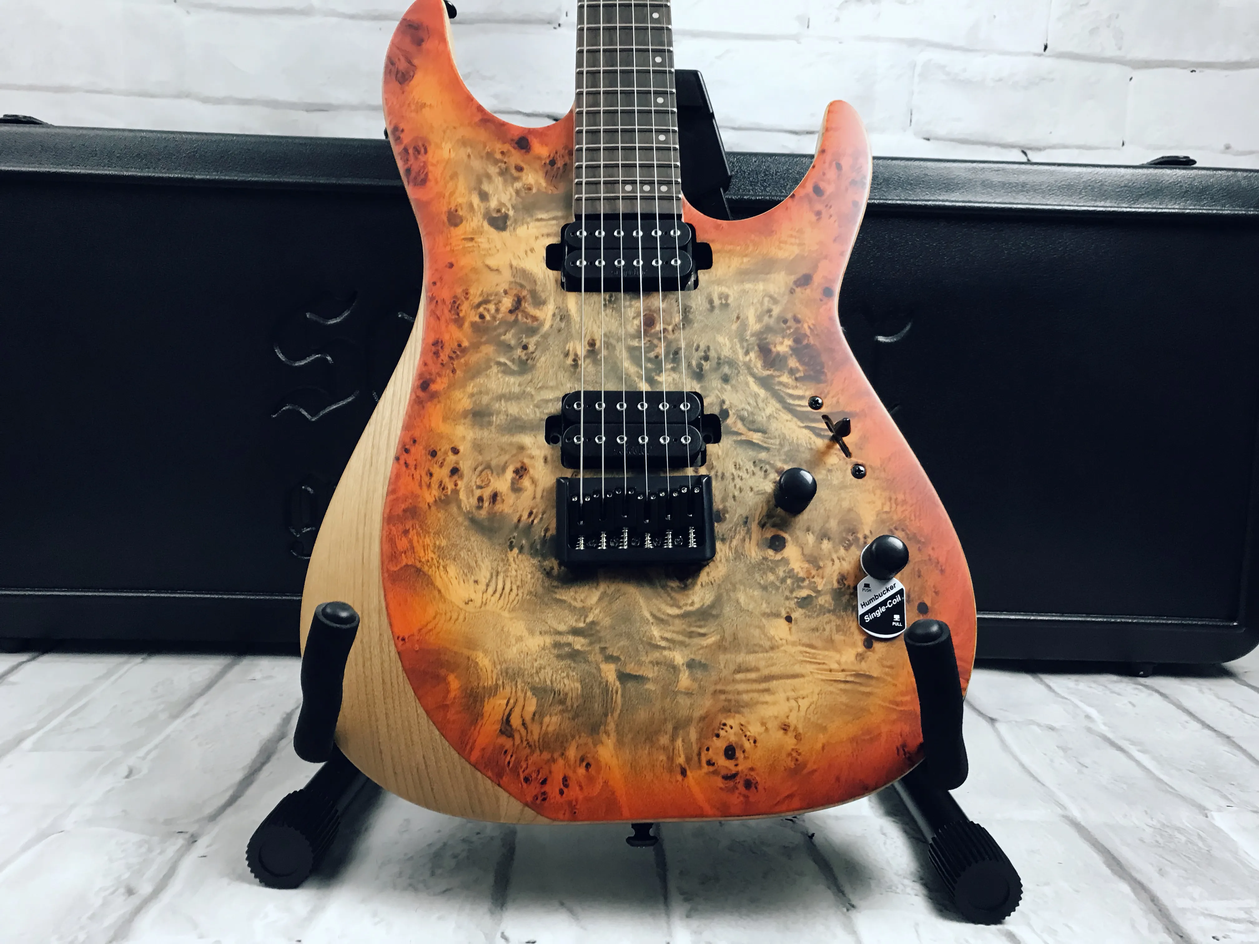 Schecter Reaper-6 Electric Guitar Bundle With Schecter SGR-1C Hardshell Case, Inferno Burst