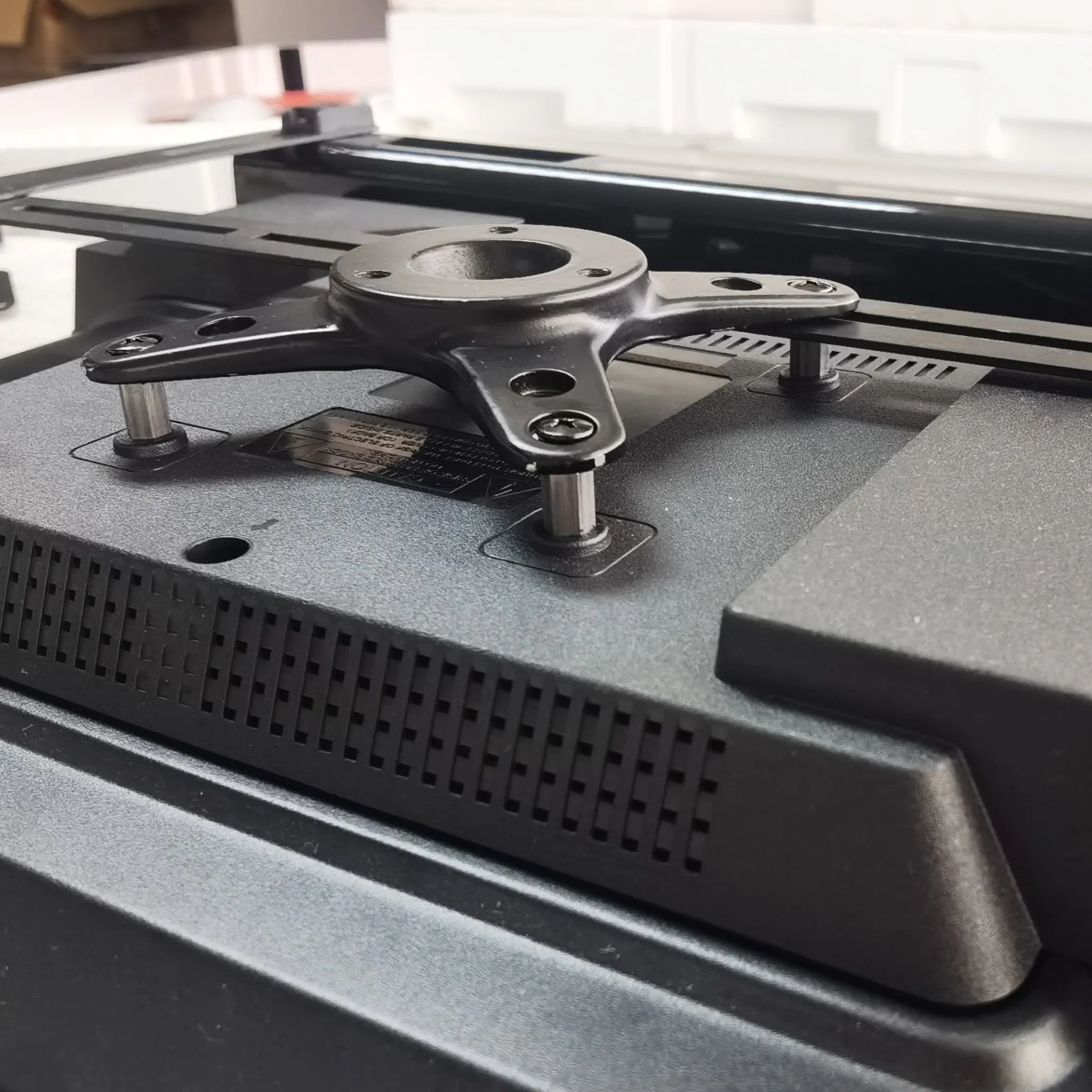 Single Arm TV Wall Bracket