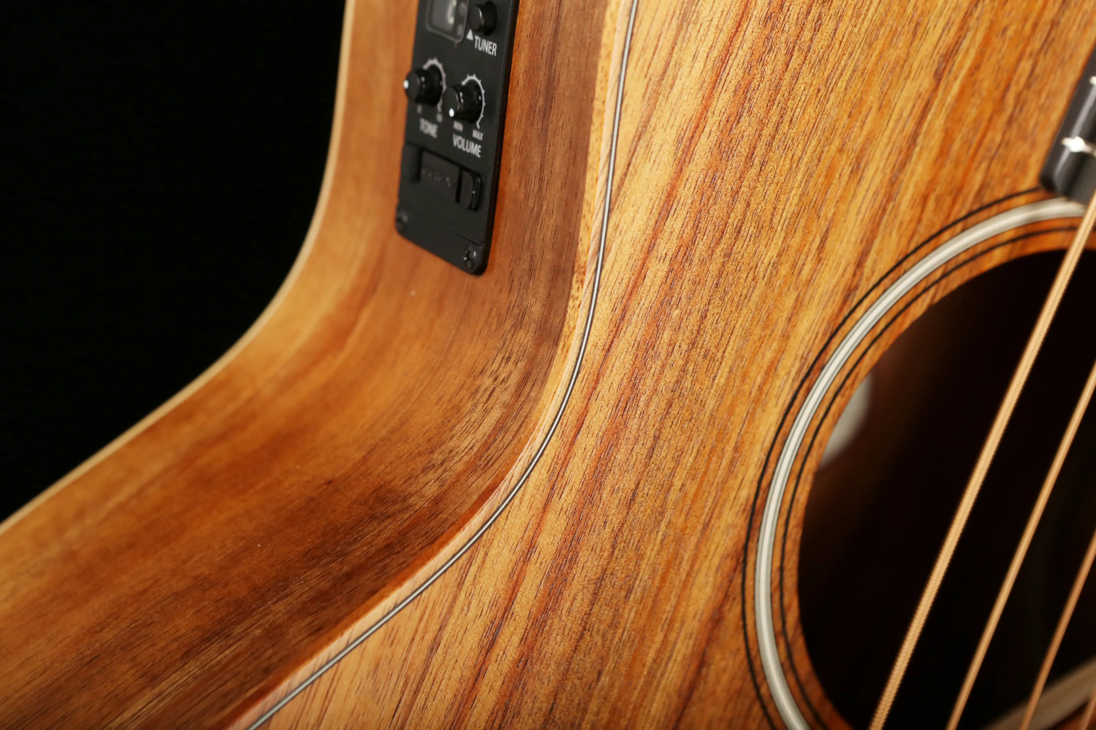 Taylor GS Mini KOA Bass