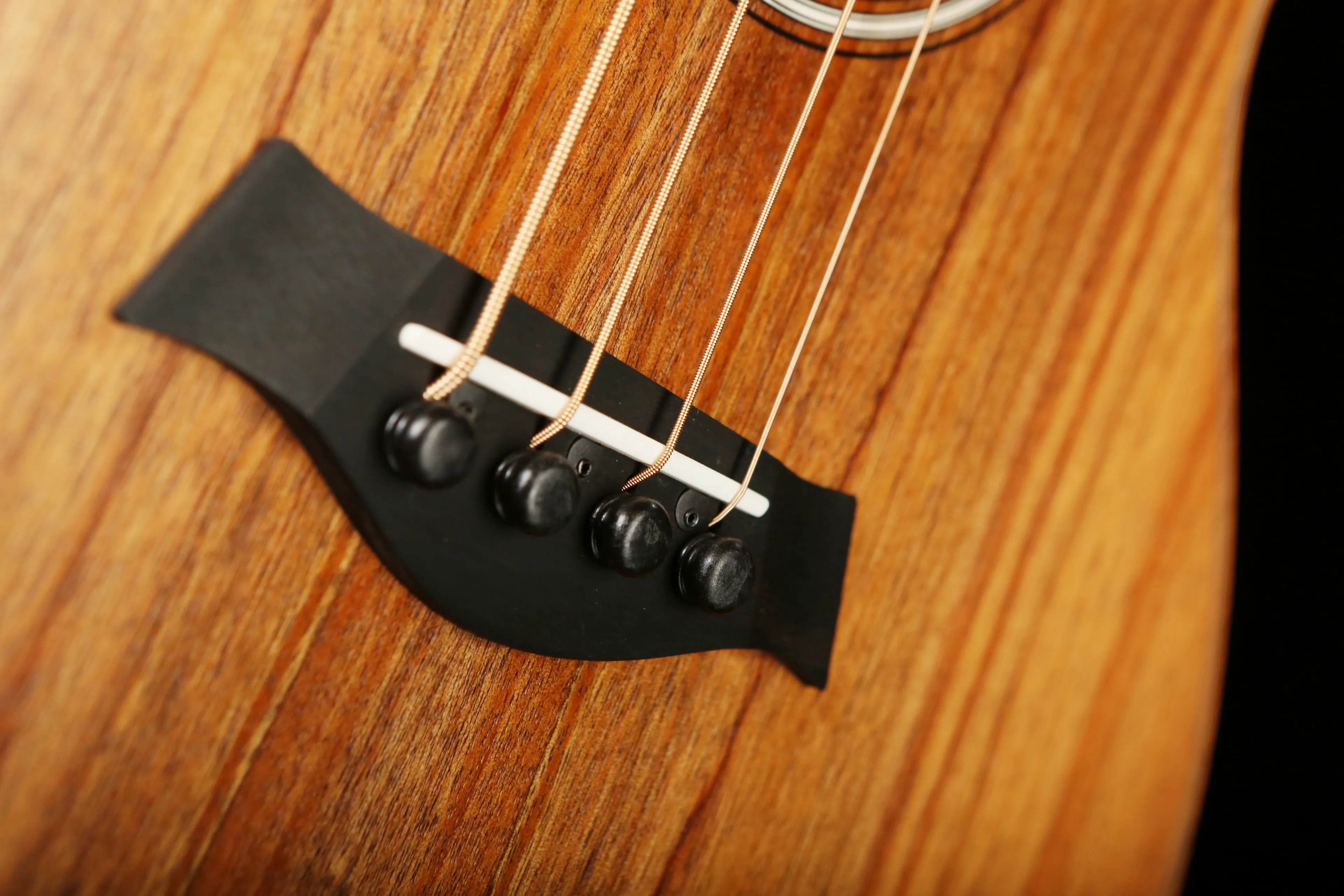 Taylor GS Mini KOA Bass