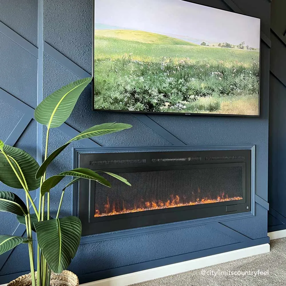 The Sideline Steel Mesh Screen Non Reflective 60 Inch Recessed Electric Fireplace 80047