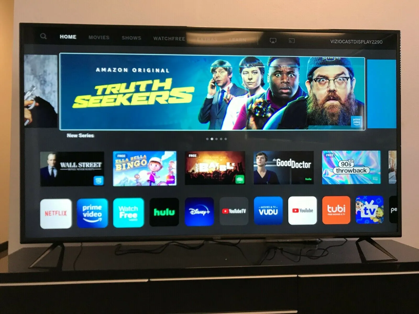 VIZIO V-Series™ 70” Class 4K HDR Smart TV | V705-G1 | Open Box | Local pick-up in Los Angeles area CANNOT SHIP!