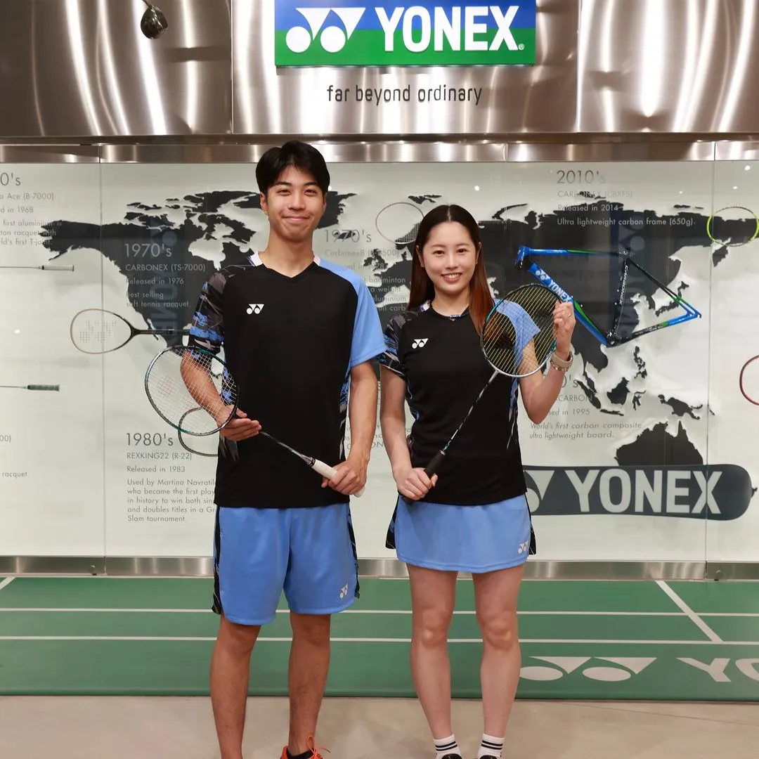 Yonex Astrox 88 D Pro (Silver/Black) 2024